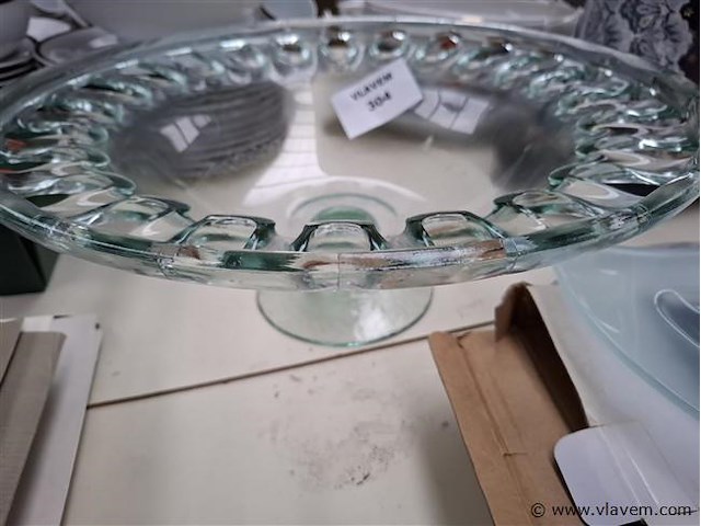 Vintage schaal - afbeelding 1 van  2