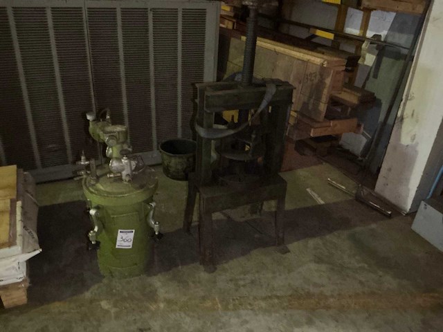 Vintage schroefpers - afbeelding 2 van  4