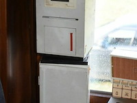 Vintage speelgoedkeukentje - afbeelding 3 van  4