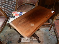 Vintage speeltafel met 4 fauteuils met gebogen rugleunig + tapijt - afbeelding 5 van  7