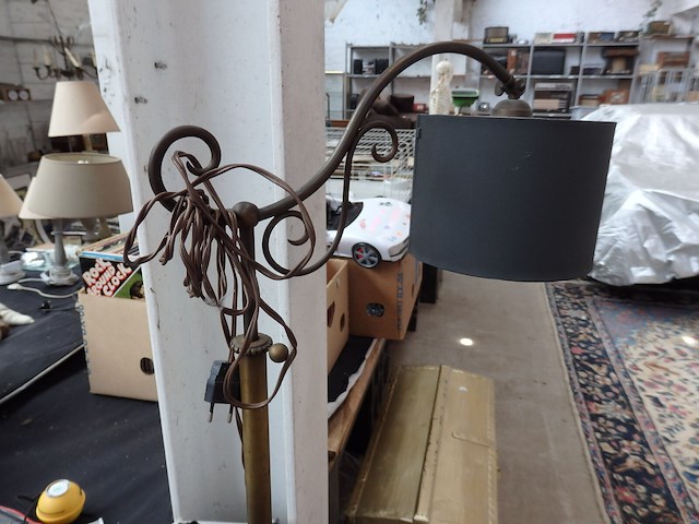 Vintage staande lamp ok - afbeelding 2 van  3