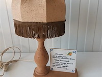 Vintage tafellamp met spreuk - afbeelding 1 van  3