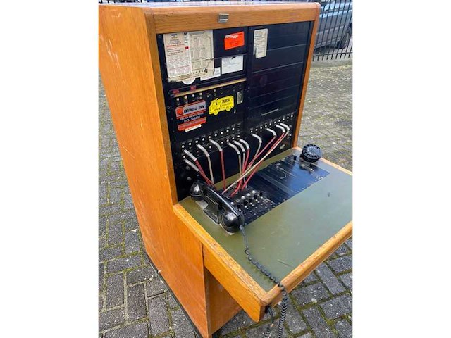 Vintage telefooncentrale - afbeelding 4 van  5