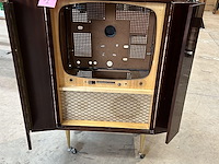 Vintage televisiekastje - afbeelding 2 van  2
