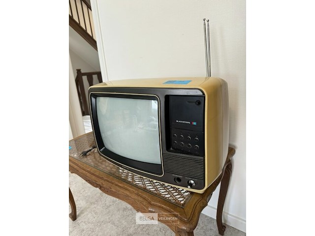 Vintage toshiba blackstripe kleurentelevisie - afbeelding 2 van  3
