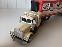 Vintage truck - afbeelding 5 van  5