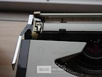 Vintage typmachine - afbeelding 2 van  5