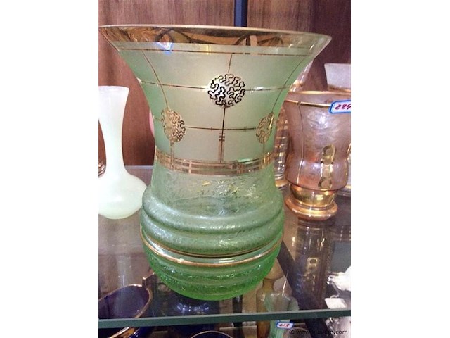 Vintage vaas ( booms glas ) - afbeelding 1 van  2