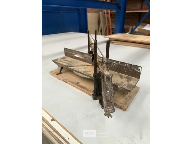 Vintage verstekzaag - afbeelding 1 van  5