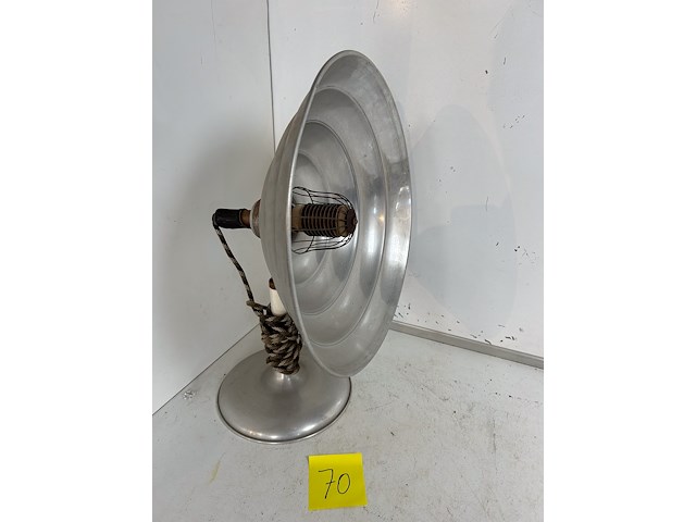 Vintage verwarmingslamp - afbeelding 2 van  3