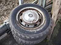 Vintage volvo spijkerbanden - afbeelding 3 van  6