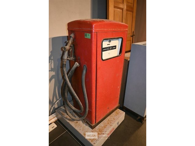 Vintage wayne benzinepomp - afbeelding 1 van  6