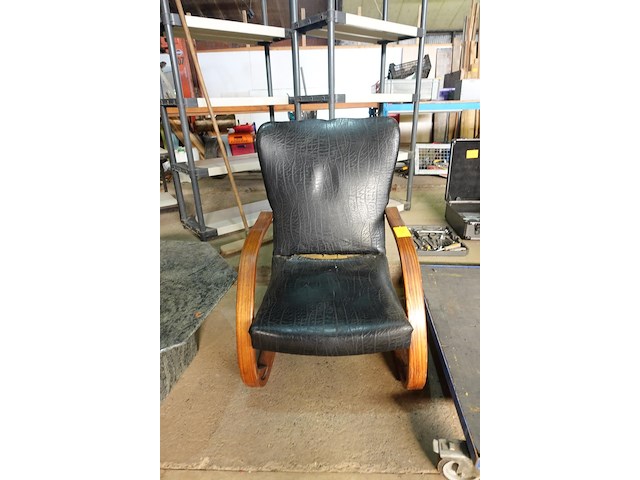 Vintage zetel (beschadigd) - afbeelding 1 van  2