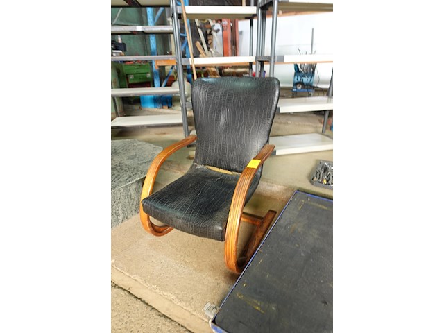 Vintage zetel (beschadigd) - afbeelding 2 van  2