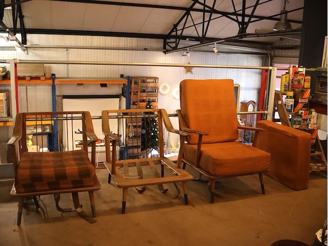 Vintage zetels (x3) - afbeelding 1 van  10