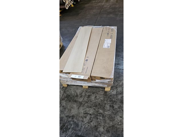 Vinylvloer zelf te verlijmen 40m² - afbeelding 5 van  7