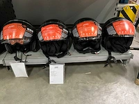 Vinz diverse modellen en maten motorhelmen (4x) - afbeelding 1 van  8