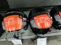Vinz diverse modellen en maten motorhelmen (4x) - afbeelding 3 van  8