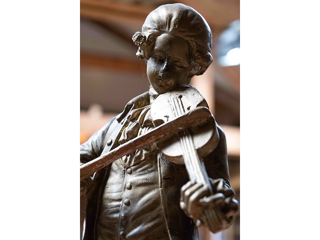 Violist pleisterwerk - afbeelding 3 van  3