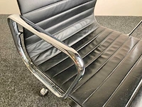 Vitra - aluminium chair ea117 - - vergaderstoel - afbeelding 5 van  28