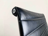Vitra - aluminium chair ea117 - - vergaderstoel - afbeelding 14 van  28