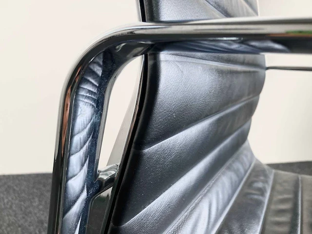 Vitra - aluminium chair ea117 - - vergaderstoel - afbeelding 19 van  28