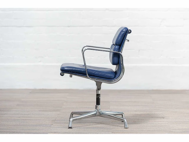 Vitra - ea208 soft pad - vergaderstoel - afbeelding 18 van  22