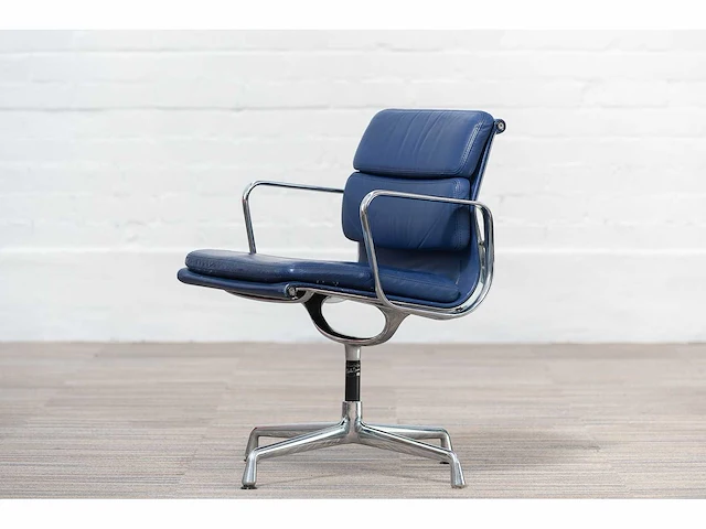 Vitra - ea208 soft pad - vergaderstoel - afbeelding 21 van  25
