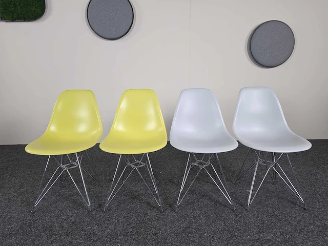 Vitra - eames - grote set designstoelen - kantinestoel - afbeelding 4 van  8