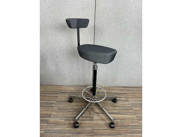 Vitra - nelson perch - kruk - stool - afbeelding 4 van  8