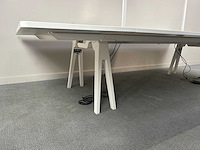 Vitra - werkeiland - desktables - afbeelding 2 van  11