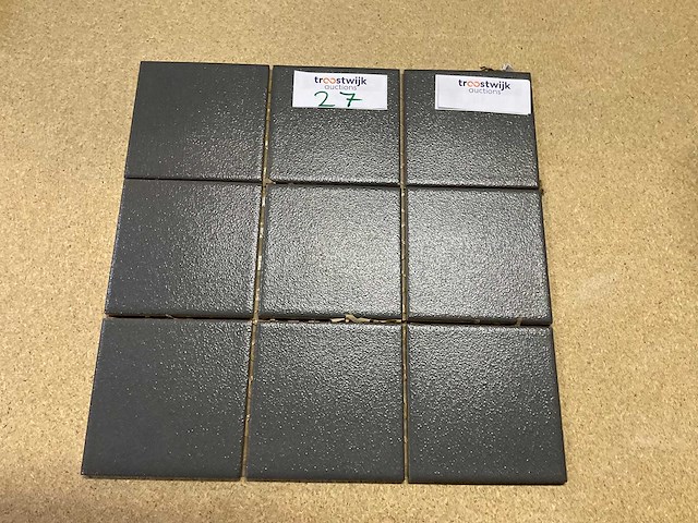 Vitra antraciet 10x10 cm mozaïek tegel 100 m² - afbeelding 1 van  3