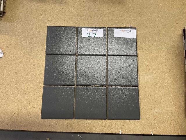 Vitra antraciet 10x10 cm mozaïek tegel 25 m² - afbeelding 2 van  3