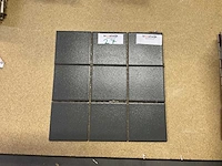 Vitra antraciet 10x10 cm mozaïek tegel 25 m² - afbeelding 2 van  3