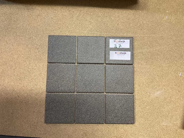 Vitra dotti dark grey 10x10 cm mozaïek tegel 10 m² - afbeelding 1 van  2