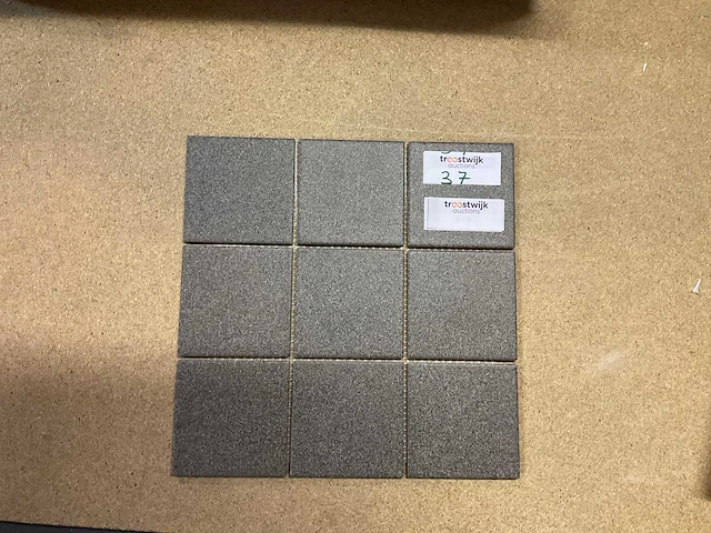 Vitra dotti dark grey 10x10 cm mozaïek tegel 25 m² - afbeelding 1 van  3