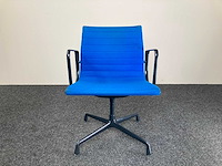 Vitra ea208 - alu chair - vergaderstoel - afbeelding 2 van  5