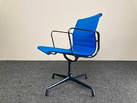Vitra ea208 - alu chair - vergaderstoel - afbeelding 12 van  17