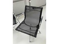 Vitra eames design stoel - afbeelding 1 van  5