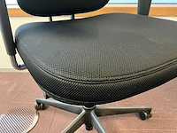 Vitra headline ergonomische design bureaustoel - afbeelding 9 van  10