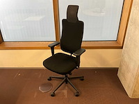 Vitra headline ergonomische design bureaustoel - afbeelding 1 van  10