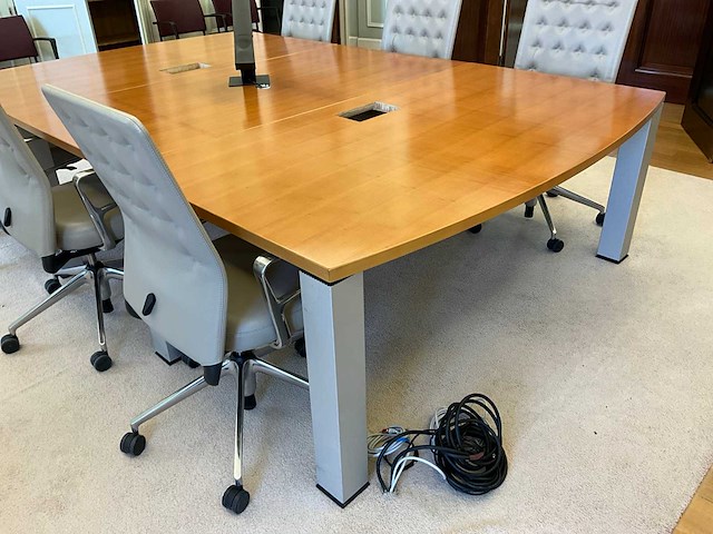 Vitra id trim design bureaustoel (6x) + wilkhahn vergadertafel - afbeelding 7 van  34
