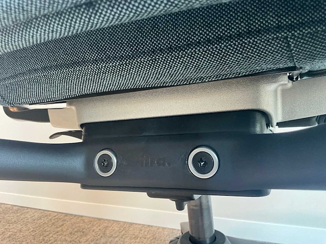 Vitra id trim ergonomische design bureaustoel - afbeelding 3 van  11
