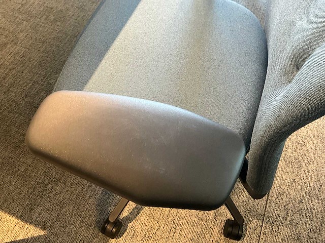 Vitra id trim ergonomische design bureaustoel - afbeelding 4 van  13