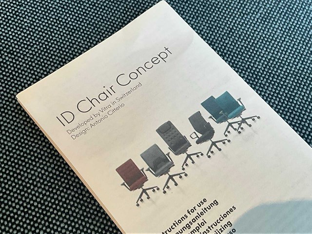 Vitra id trim ergonomische design bureaustoel - afbeelding 10 van  11