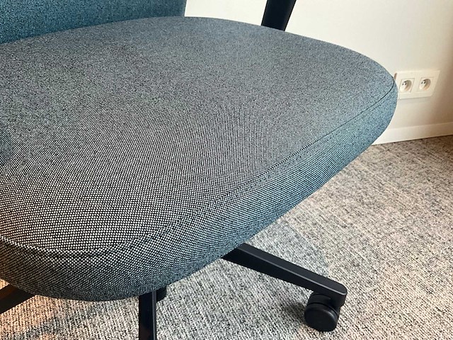 Vitra id trim ergonomische design bureaustoel - afbeelding 9 van  11