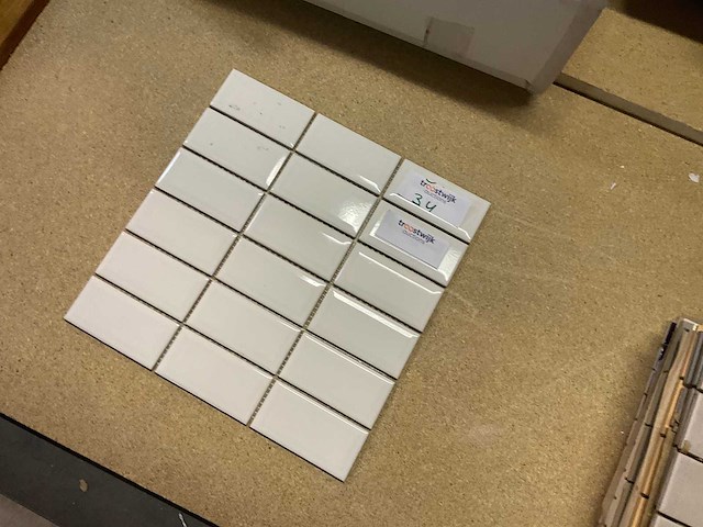 Vitra metrotiles glans wit mozaiektegel 30x30 cm 20 m² - afbeelding 2 van  3