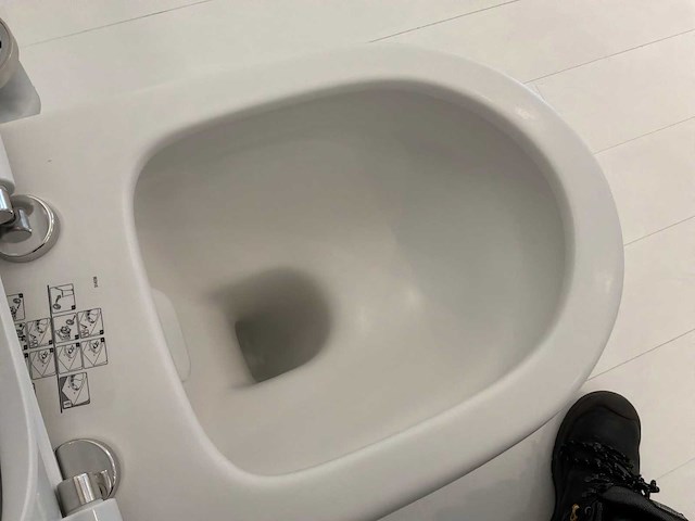 Vitra sento hangtoilet - afbeelding 5 van  8