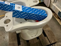 Vitra staande toilet - afbeelding 3 van  6