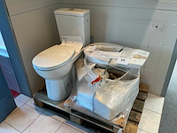 Vitra/procasa toilet (2x) - afbeelding 1 van  6